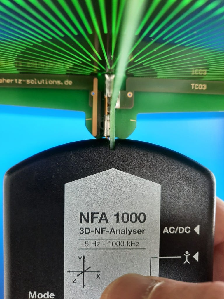 NFA 1000 - Gigahertz solutions - Mesureur de champs BF